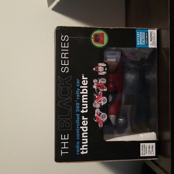 Black Series Radio Controlled 360 Rally Car Thunder Tumbler in red - Picture 9 of 10